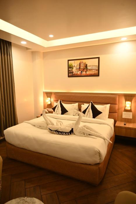 the regal crown by ritya hotels