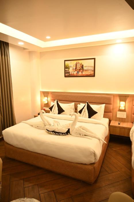 the regal crown by ritya hotels