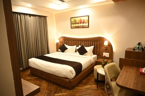 the regal crown by ritya hotels