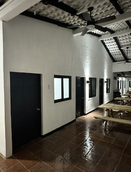 Hotel Cool Breeze,,3 star