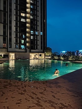 comfy damansara petaling jaya 3br2b
