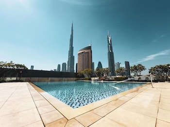 revan luay downtown dubai