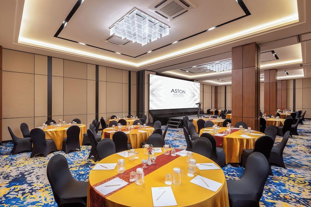 aston malang hotel and conference center