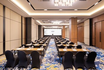 aston malang hotel and conference center
