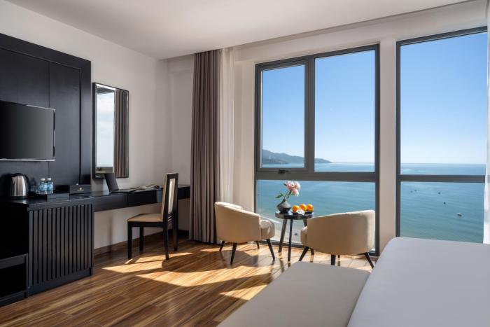 dao ngoc beach hotel da nang