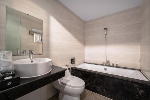 dao ngoc beach hotel da nang