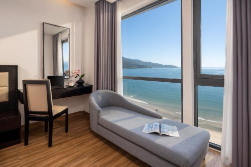 dao ngoc beach hotel da nang