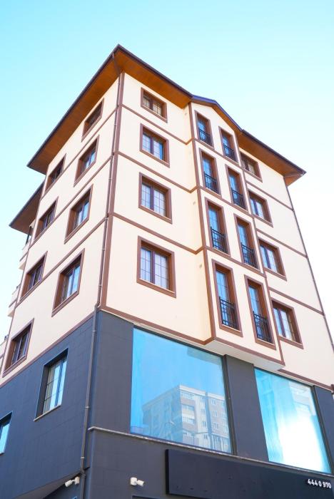 servi house
