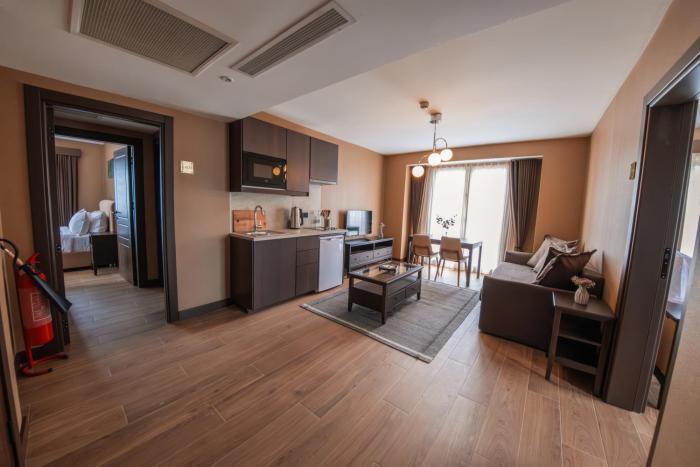 servi house