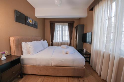 servi house