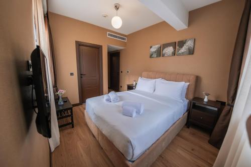 servi house
