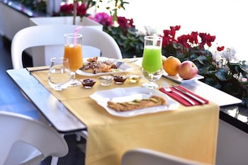 Tirana Room Rentals,,3 star