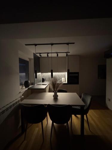 Luxury Prime Apartments With Parking,,3 star