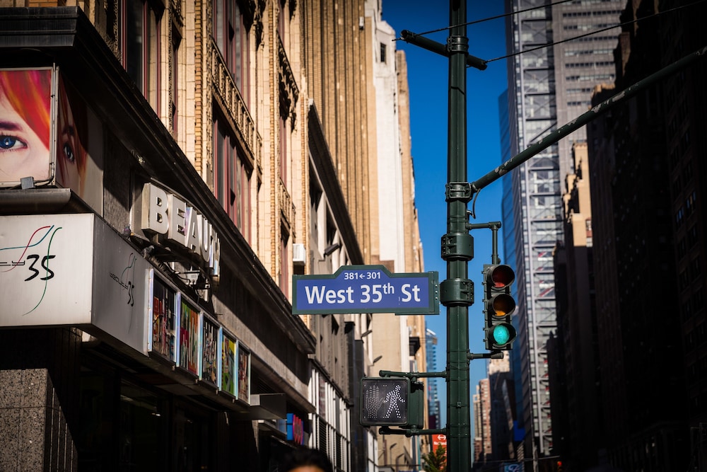 even hotel new york times square south by ihg
