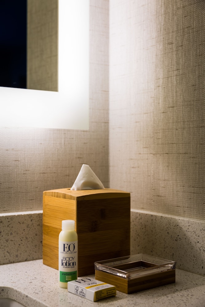even hotel new york times square south by ihg