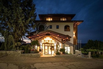 emar hotel and spa