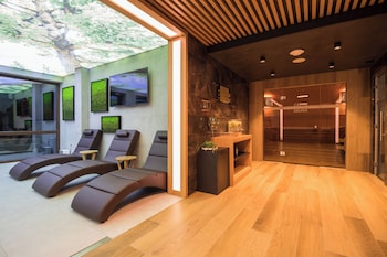 emar hotel and spa