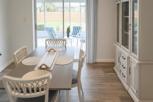 spacious family retreat port charlotte