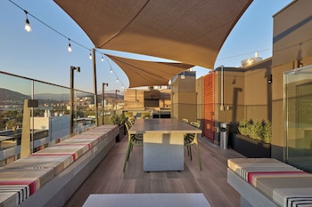 dazzler residences by wyndham santiago las condes