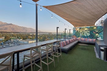dazzler residences by wyndham santiago las condes