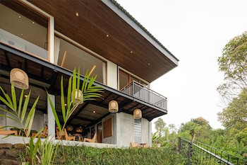 asahan munduk cabin
