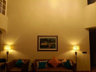 pax and opis luxury villa
