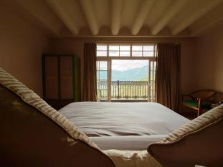 pax and opis luxury villa
