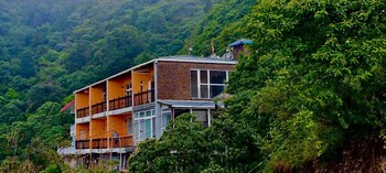 pax and opis luxury villa