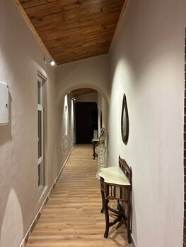 pax and opis luxury villa