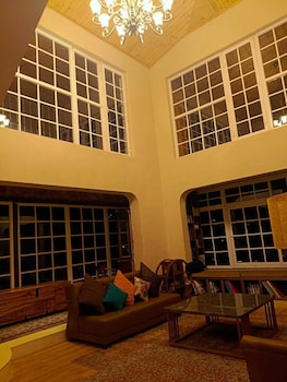 pax and opis luxury villa