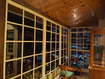 pax and opis luxury villa