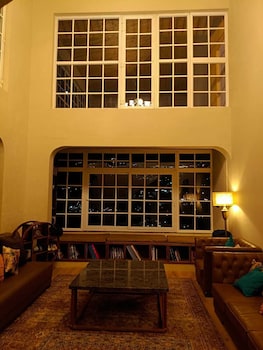pax and opis luxury villa