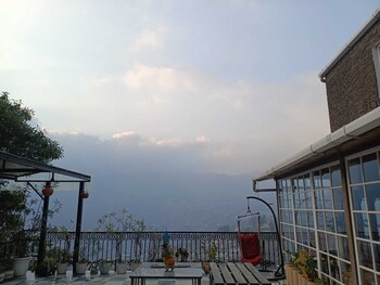 pax and opis luxury villa