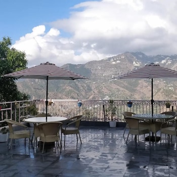 pax and opis luxury villa