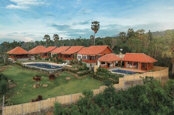 seraya cove estate by manara
