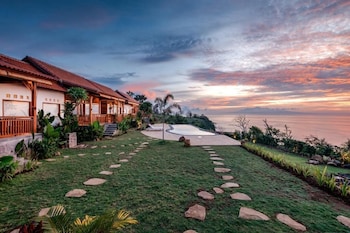 Seraya Cove Estate By Manara,,4 star
