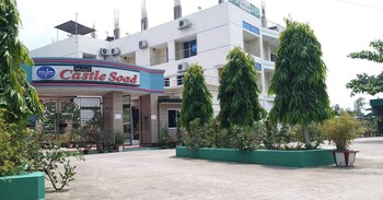 Hotel Castle Soad Bogura,,2 star