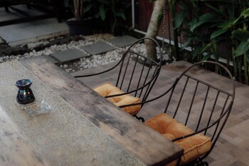 Ginza Bungalow,,2 star