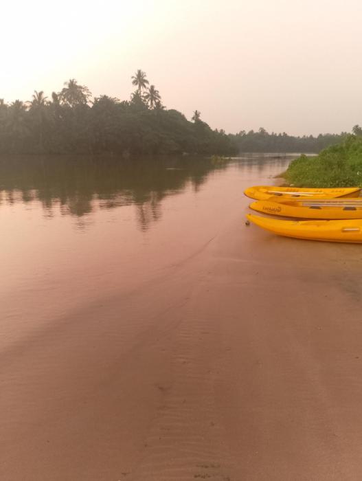 crush river villa hikkaduwa