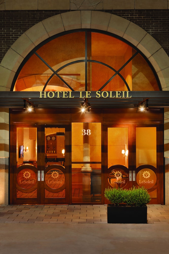 executive hotel le soleil new york