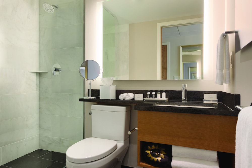 executive hotel le soleil new york