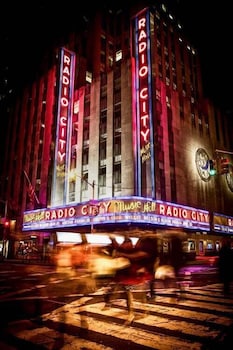 executive hotel le soleil new york