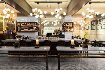 executive hotel le soleil new york