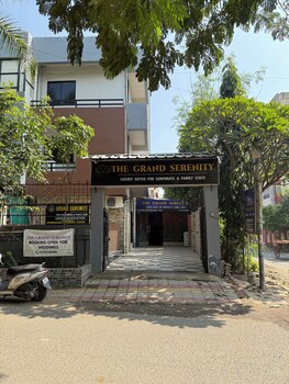 the grand serenity hotel