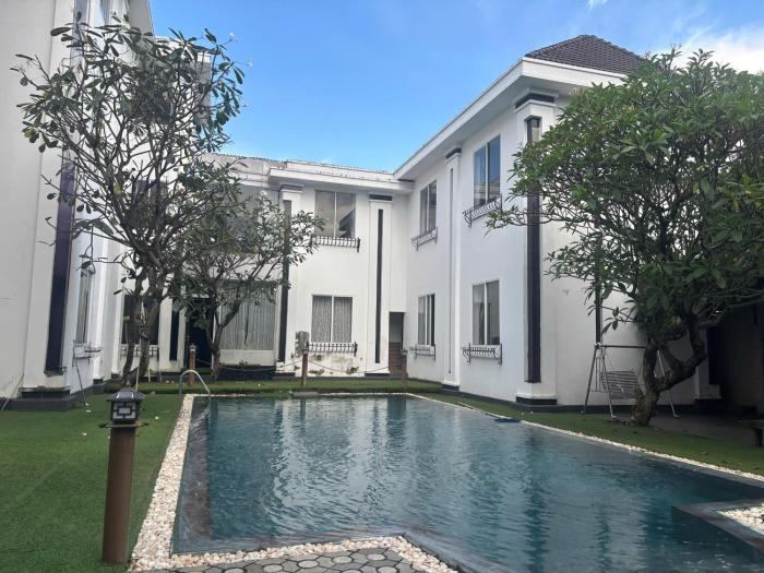 orova hotel