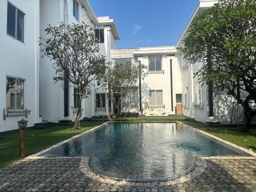 orova hotel