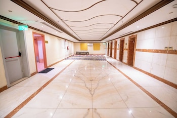 al olayan golden hotel misfalah