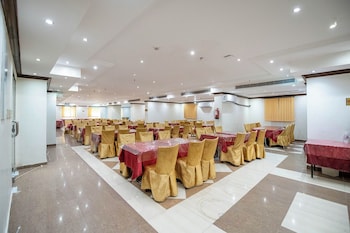 al olayan golden hotel misfalah