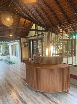Earth Home Pilibhit,Near Bharai Safari Gate Village,2 star