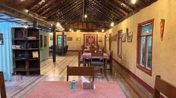 earth home pilibhit